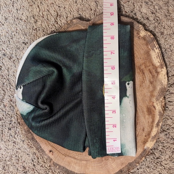 Offical NFL Beanie Green Bay Packers Tie Dye Splash 2023 Winter Hat DRAFT READY - Picture 7 of 11